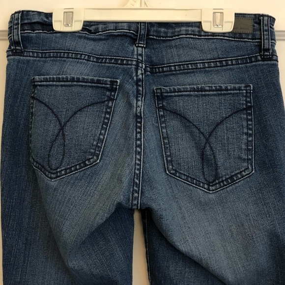 Calvin Klein Jeans Talla. Mid rise Skinny leg denim. Soft & stretchy Size 4 - Picture 10 of 11